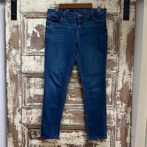 Simply Vera Vera Wang Med Blue Wash Skinny Jeans, 10P - Picture 1 of 10